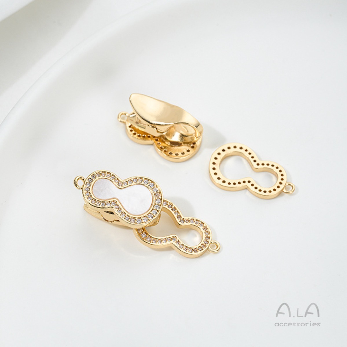 Латунная застежка-тогл в форме – обзор и цена Toggle Clasp Gold